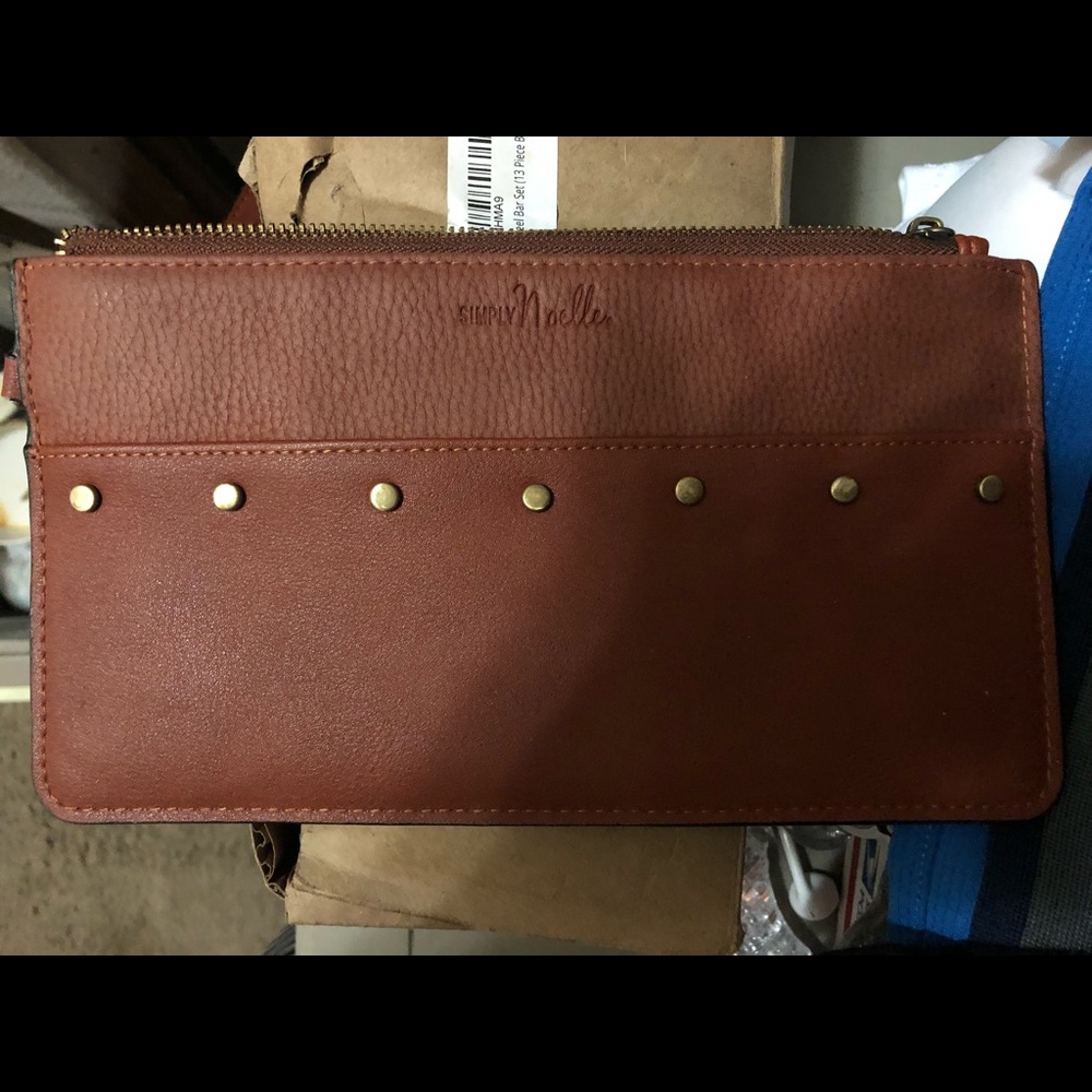 Wristlet